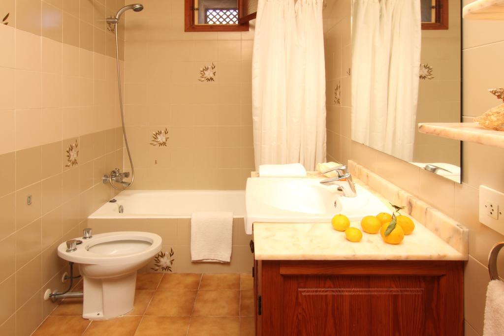 El Vila Hotel Pollenca Room photo