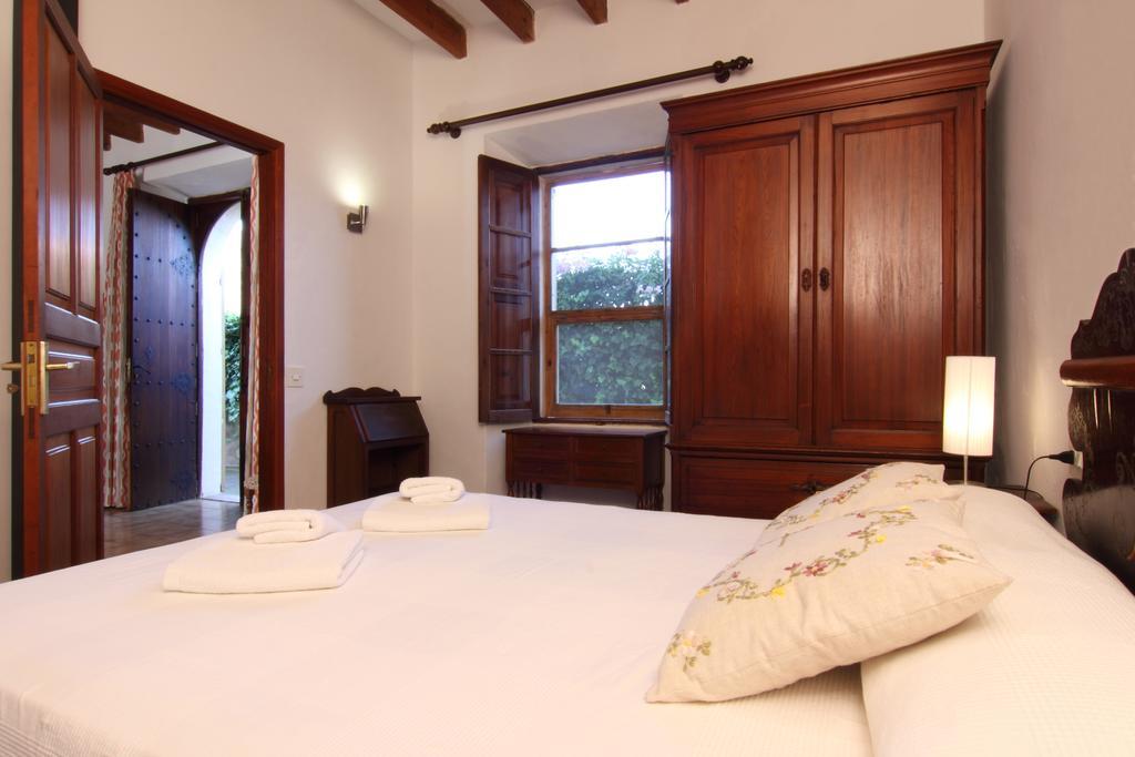 El Vila Hotel Pollenca Room photo